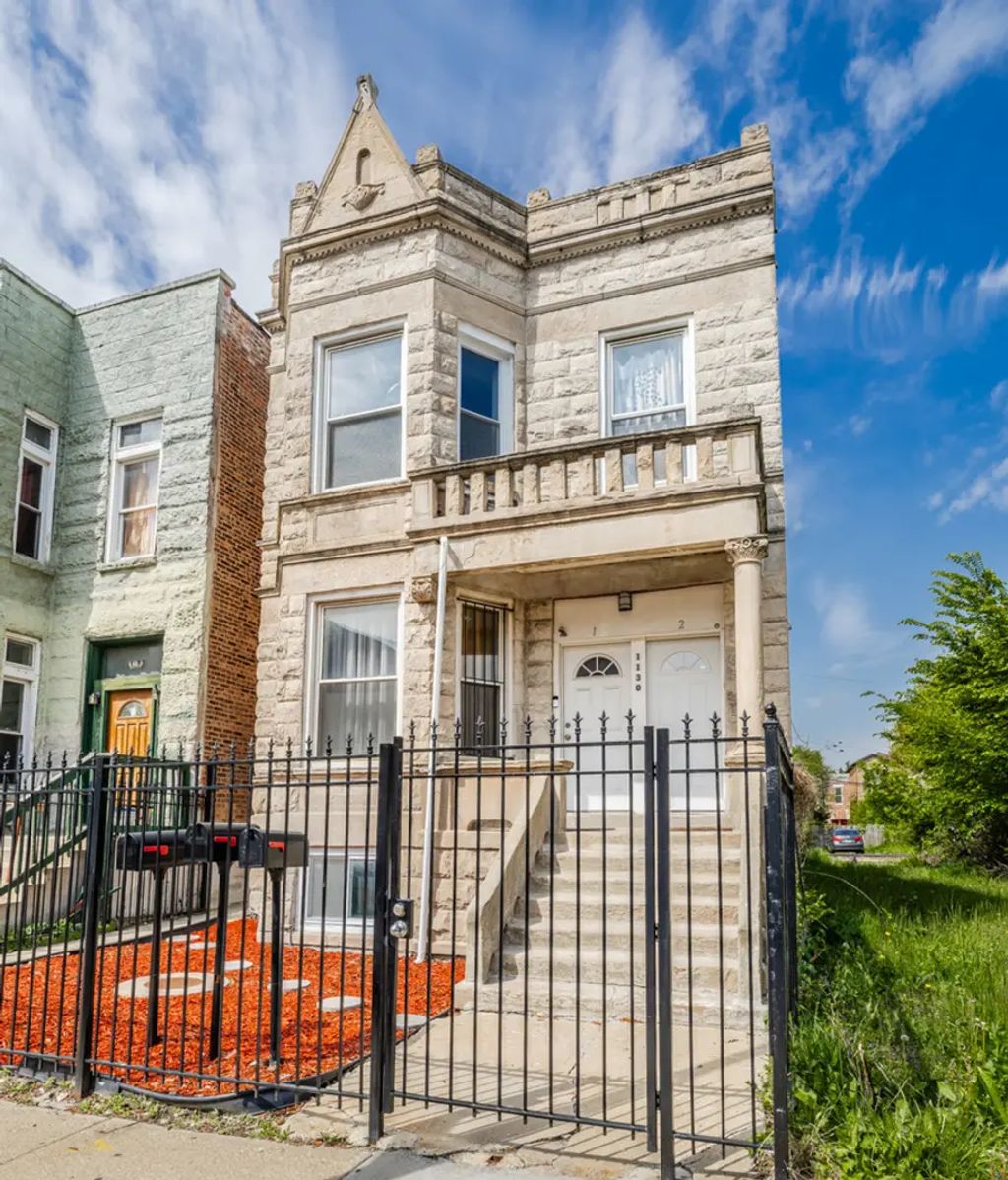 1130 S Sacramento Boulevard, Chicago