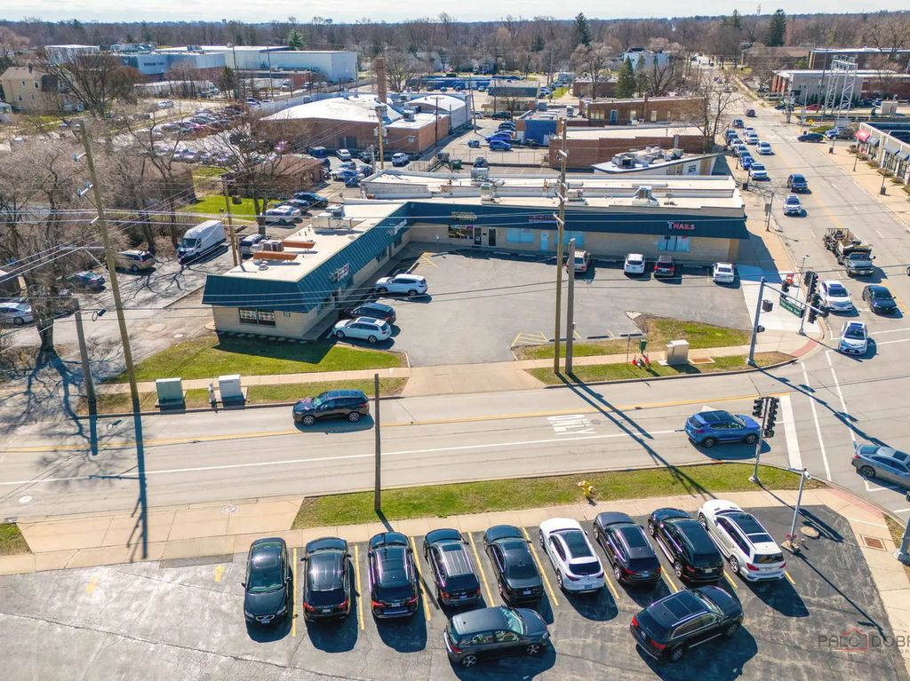 4951-5003 Fairview Avenue, Downers Grove