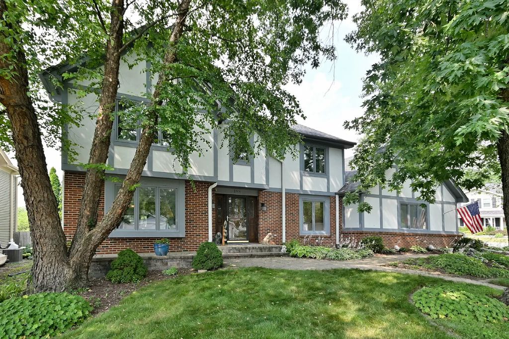 27w168 Chartwell Drive, Winfield