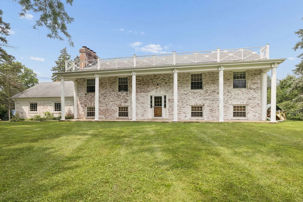1n480 Indian Knoll Road, West Chicago, 60185