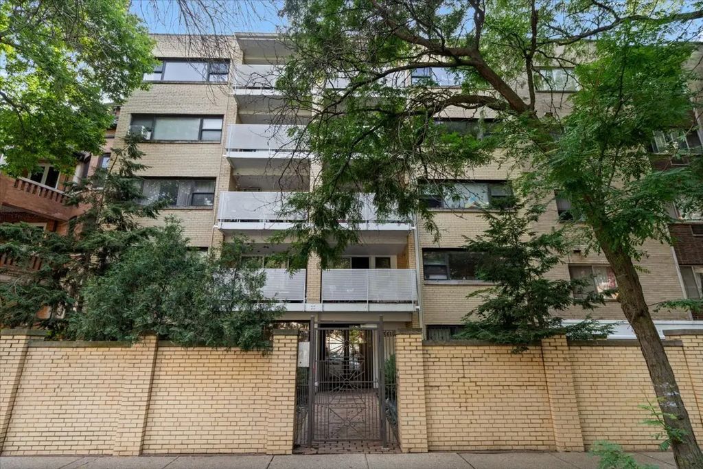 5616 N Kenmore Avenue 5c, Chicago, 60660