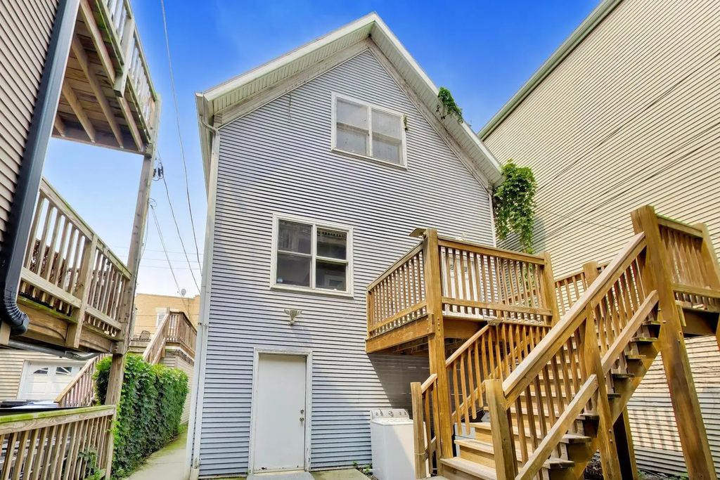 3308 N Racine Avenue Ch, Chicago, 60657