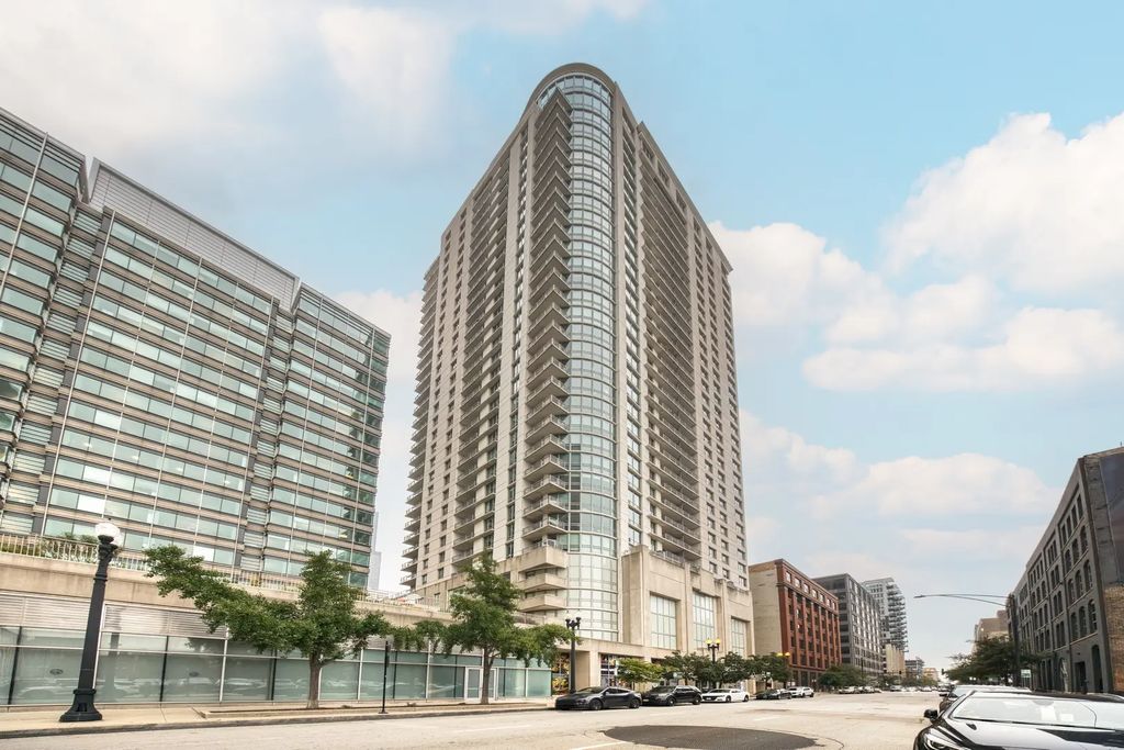 125 S Jefferson Street 2305, Chicago, 60661