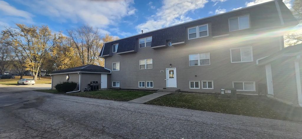 2770 Tech Drive 412, Bettendorf