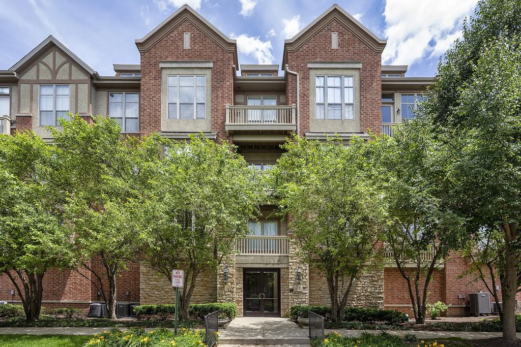 1781 Tudor Lane 204, Northbrook, 60062