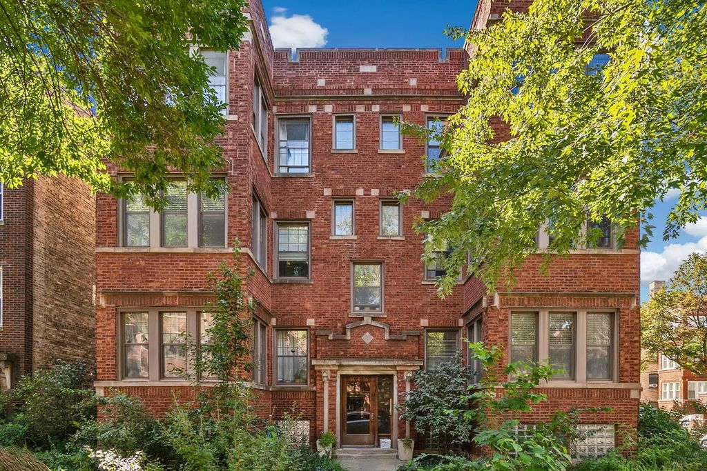 6454 N Bosworth Avenue 3a, Chicago, 60626