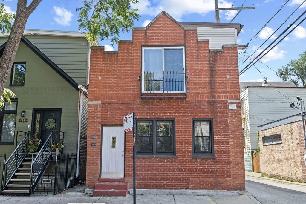 2147 W Charleston Street 1f, Chicago, 60647