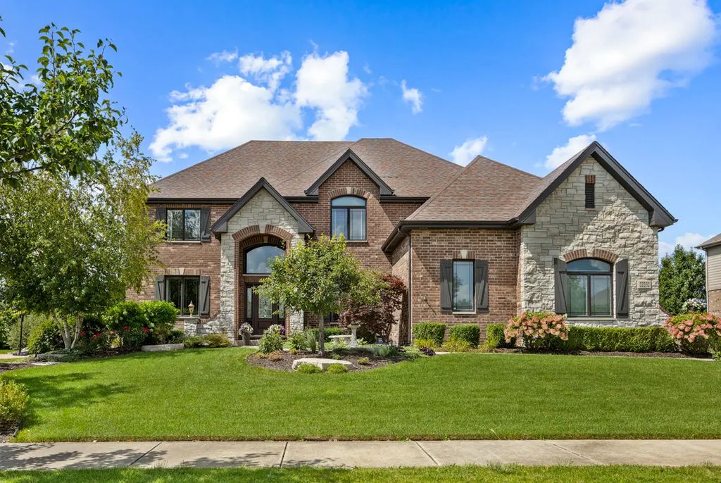 22232 Elise Boulevard, Frankfort