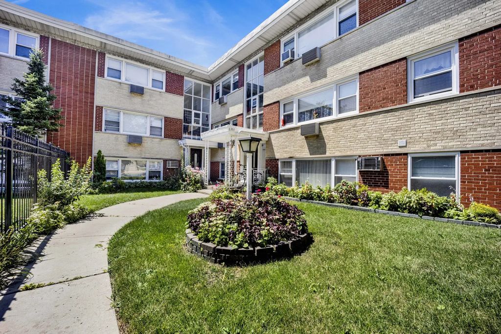 6357 W Addison Street 2f-sw, Chicago, 60634
