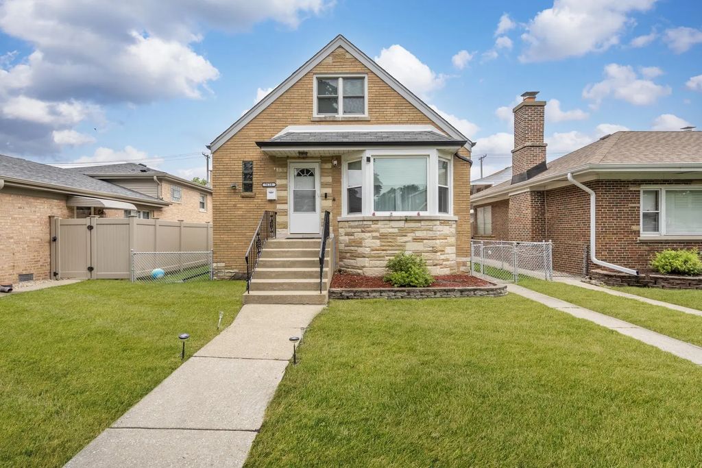 7620 W Gregory Street, Chicago, 60656