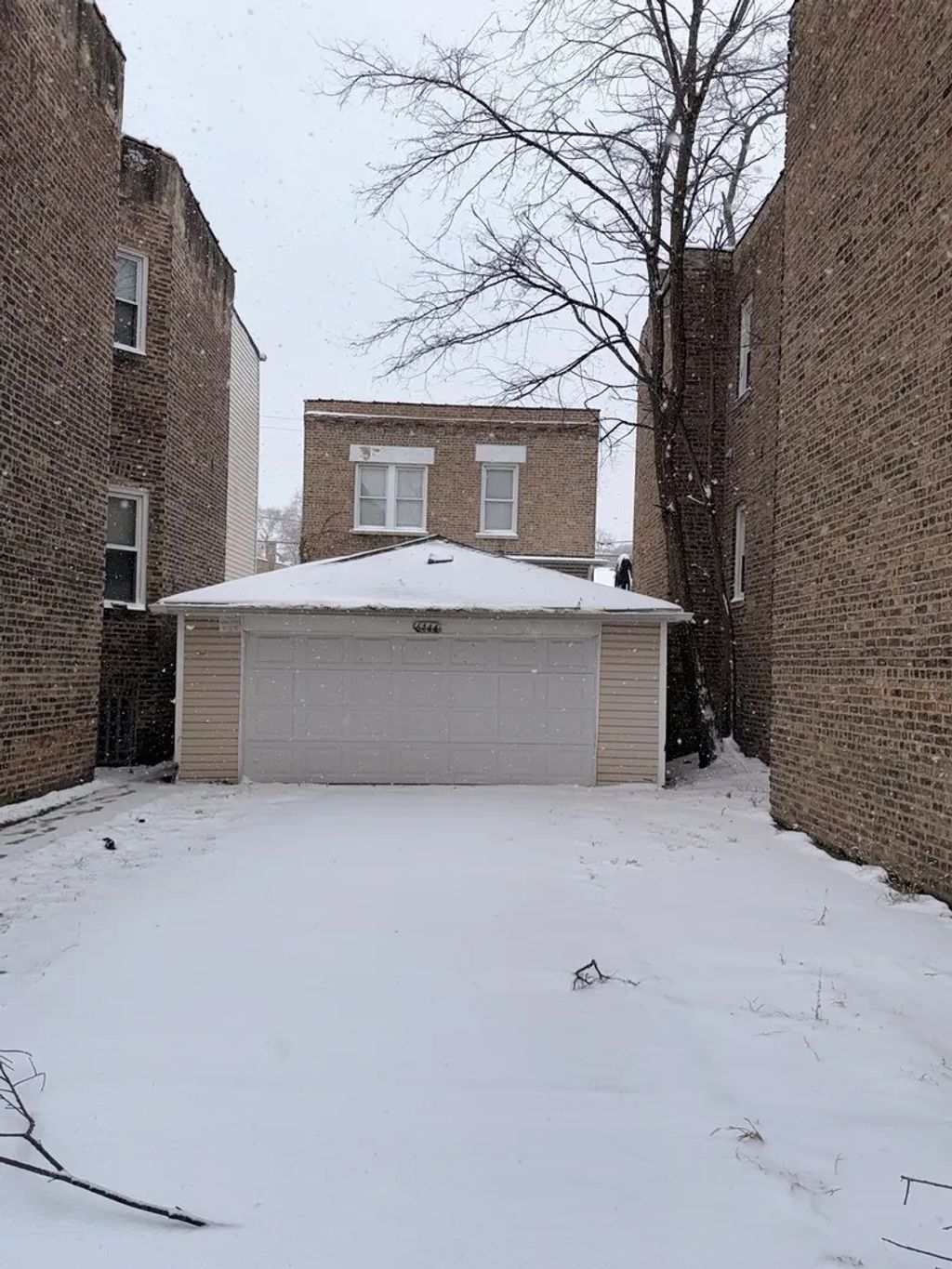 6444 S Eberhart Avenue, Chicago, 60637