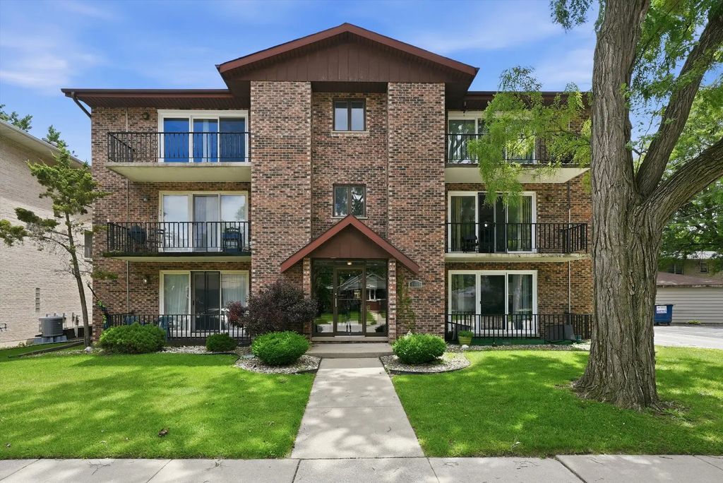 9535 S 54th Avenue 3n, Oak Lawn