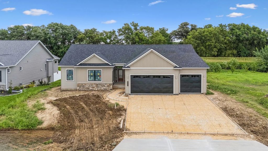 6113 Duggleby Avenue, Davenport