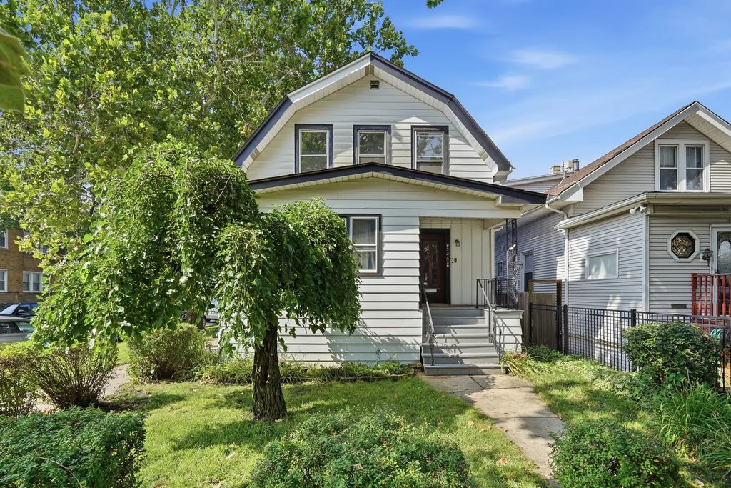 5258 W Dakin Avenue, Chicago