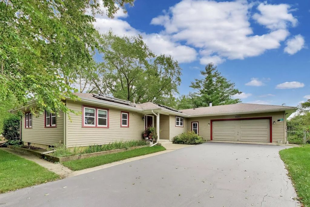 427 W Helen Road, Palatine