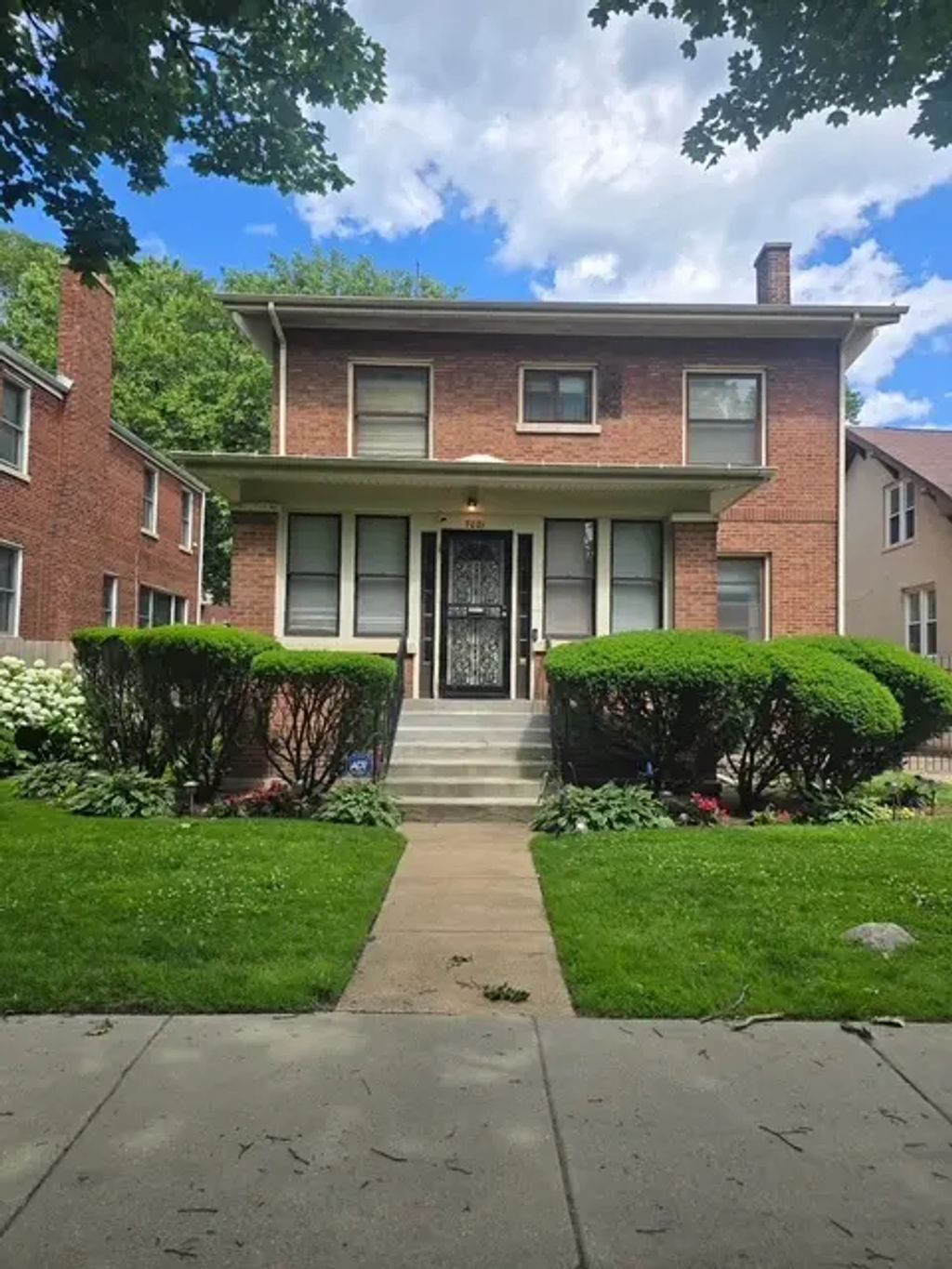 7021 S Cregier Avenue, Chicago, 60649