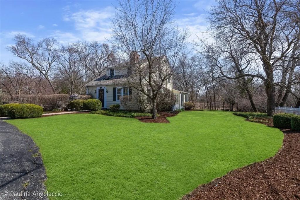 26048 W Cuba Road, Barrington