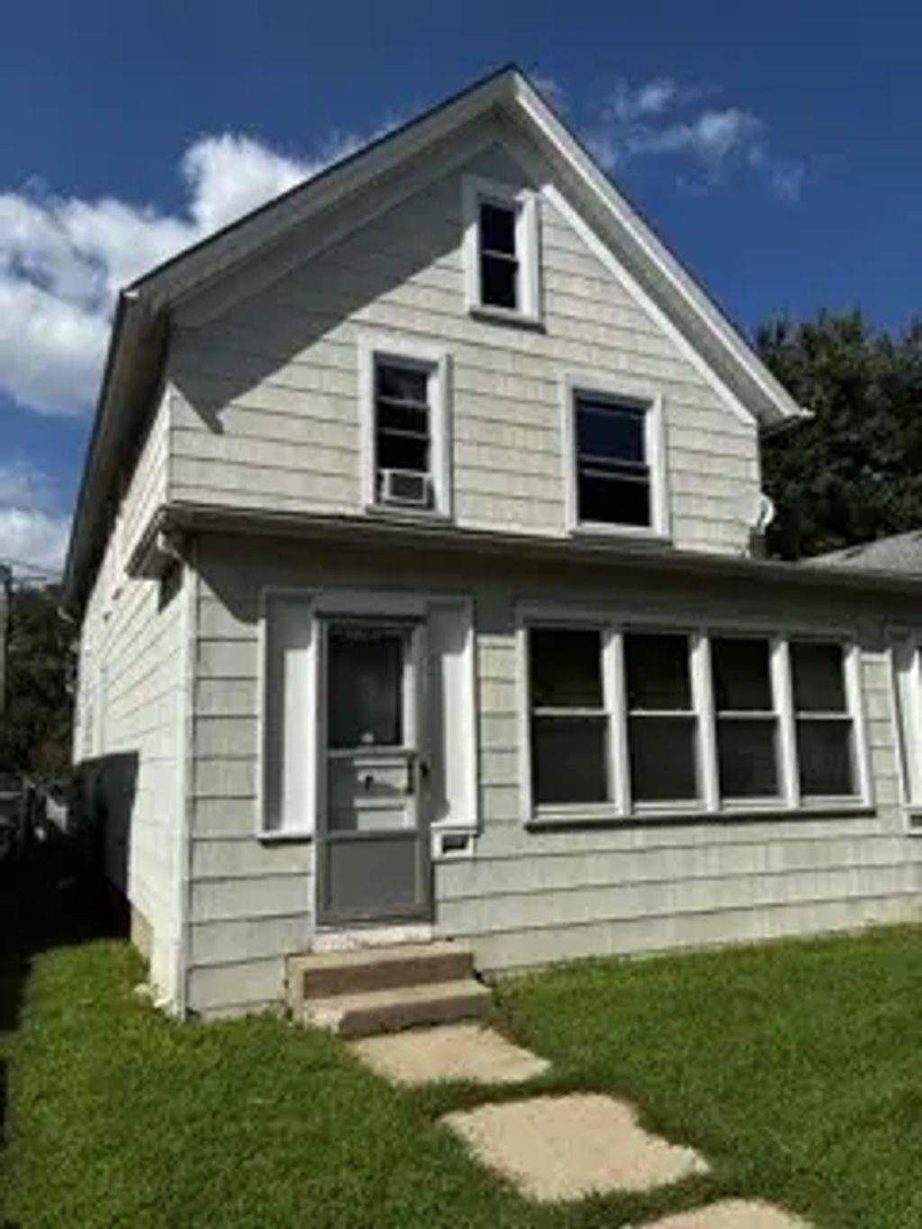 2340 Walnut Street, Blue Island