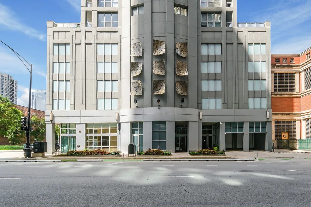 600 N Dearborn Street 1501, Chicago, 60654