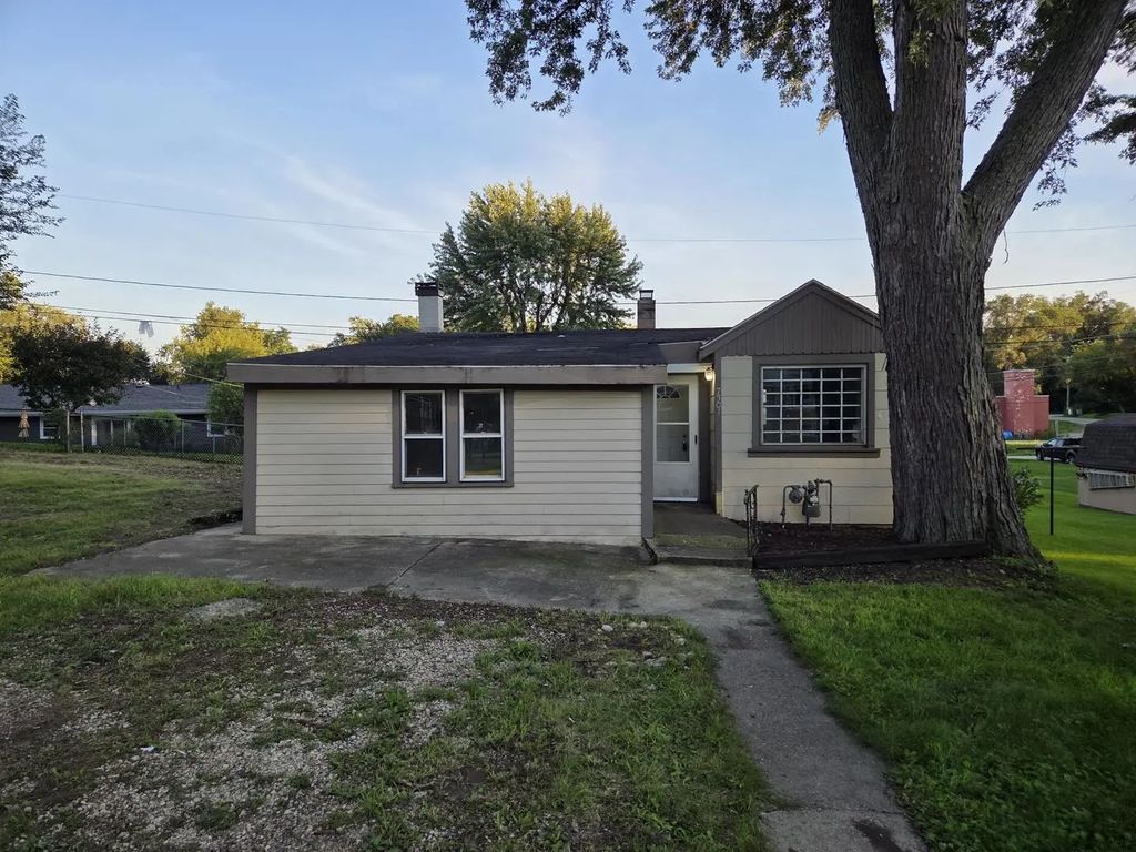 7301 Chippewa Drive, Wonder Lake