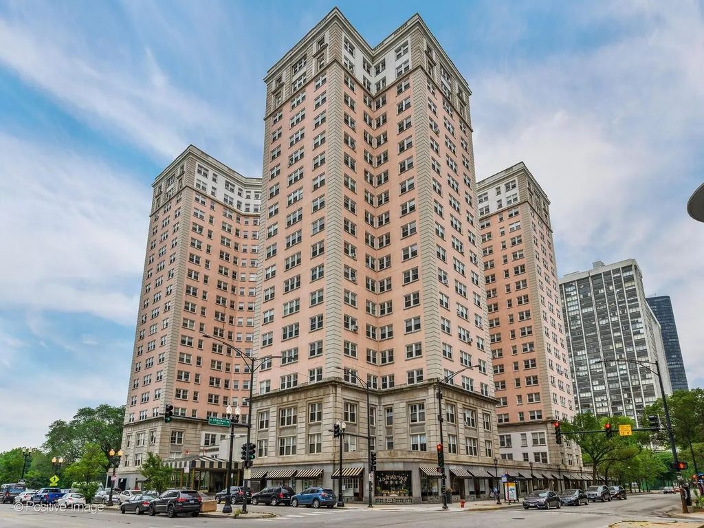 5555 N Sheridan Road 1612, Chicago, 60640