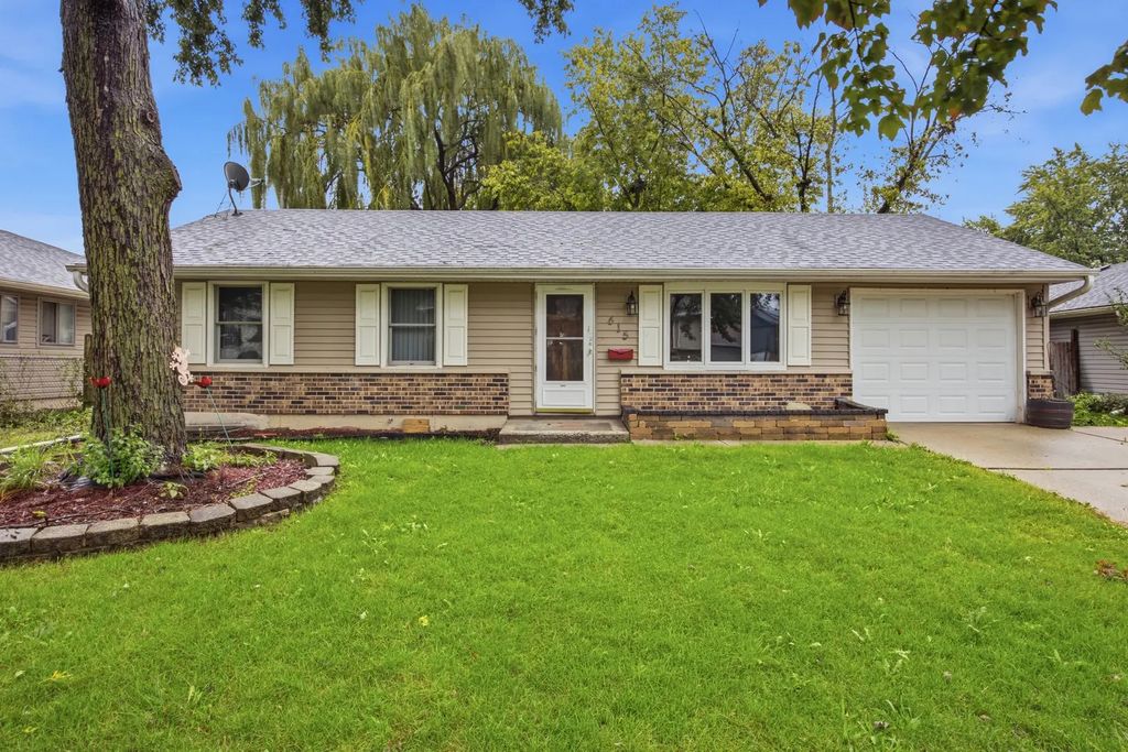 415 Krause Avenue, Streamwood