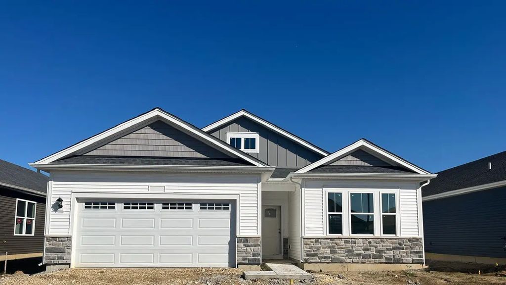 2523 Skye Drive, Pingree Grove