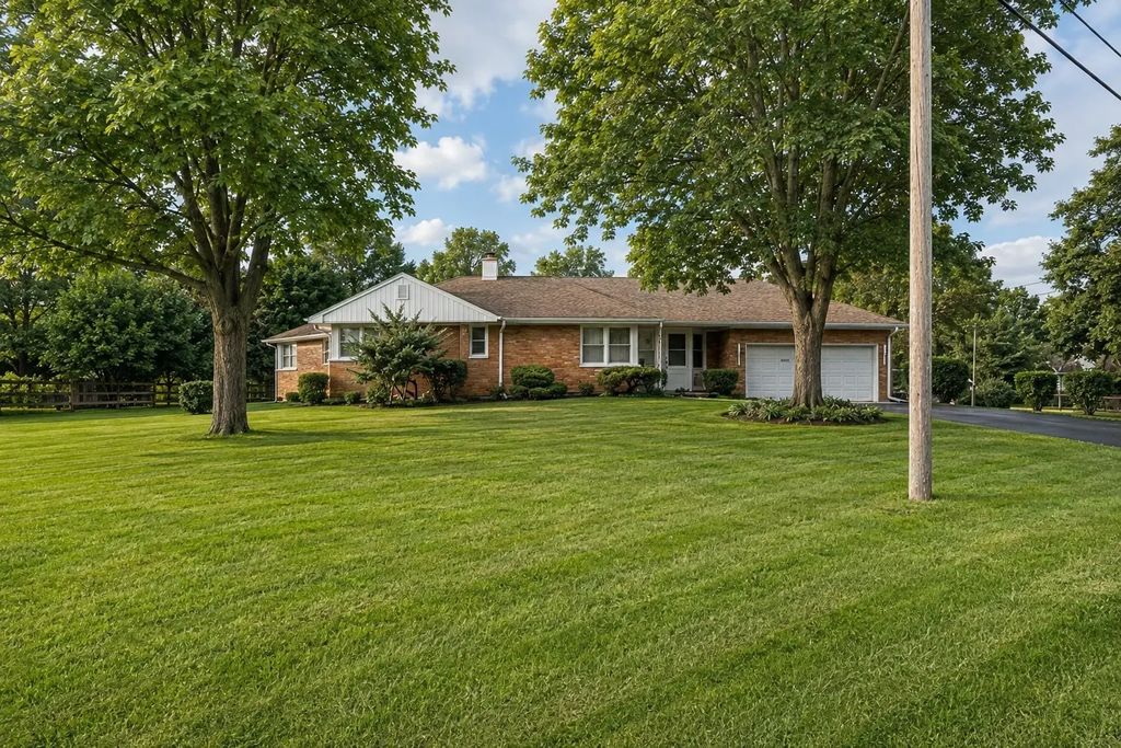 4n015 Kenwood Avenue, West Chicago