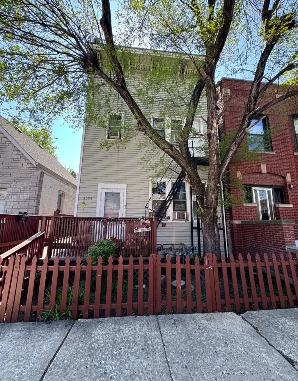 3004 S Loomis Street, Chicago
