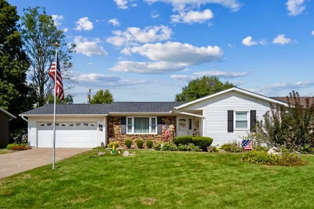 356 W Meadow Lane, Walcott