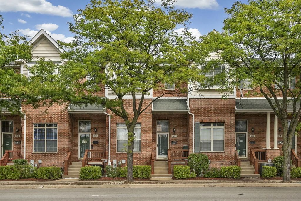 1114 Des Plaines Avenue, Forest Park