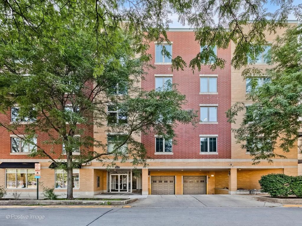 8000 Kilpatrick Avenue 2f, Skokie, 60076