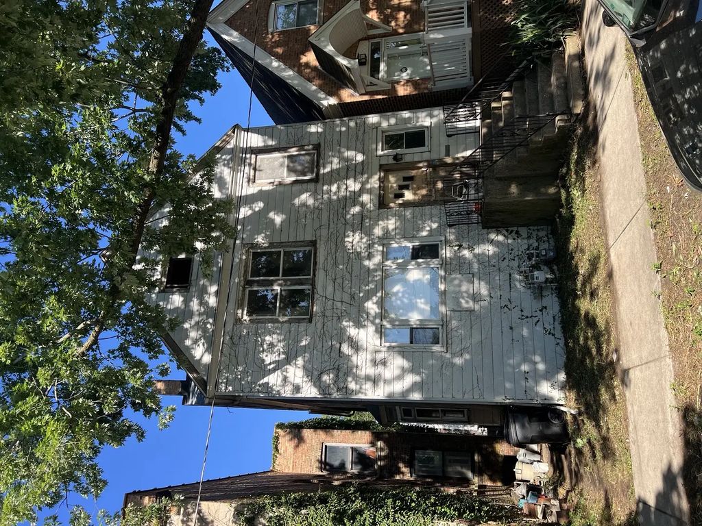 5455 S Kenwood Avenue, Chicago, 60615
