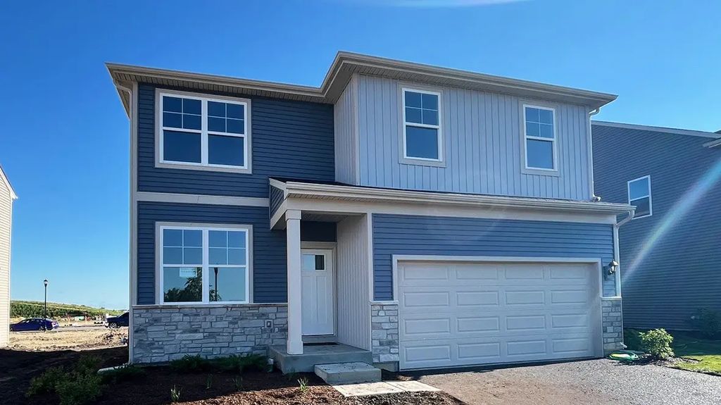 904 Cascade Court, Pingree Grove