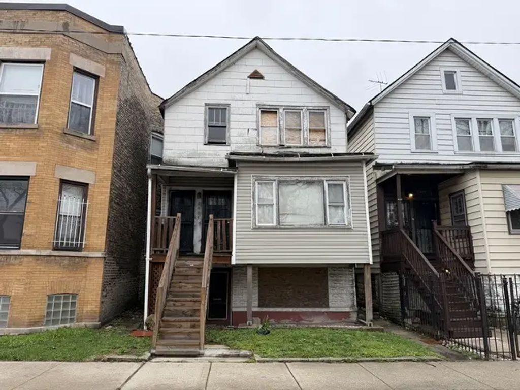 6405 S Eberhart Avenue, Chicago, 60637