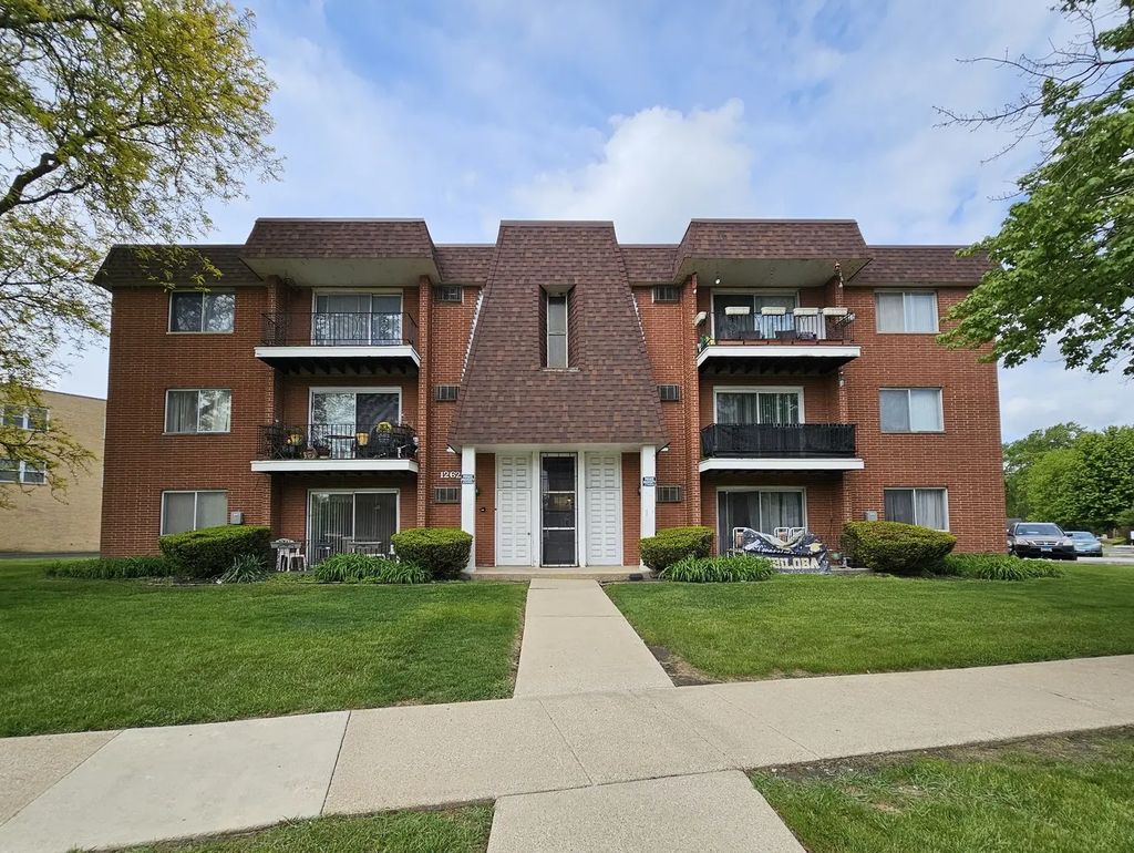 12620 S Alpine Drive 9, Alsip