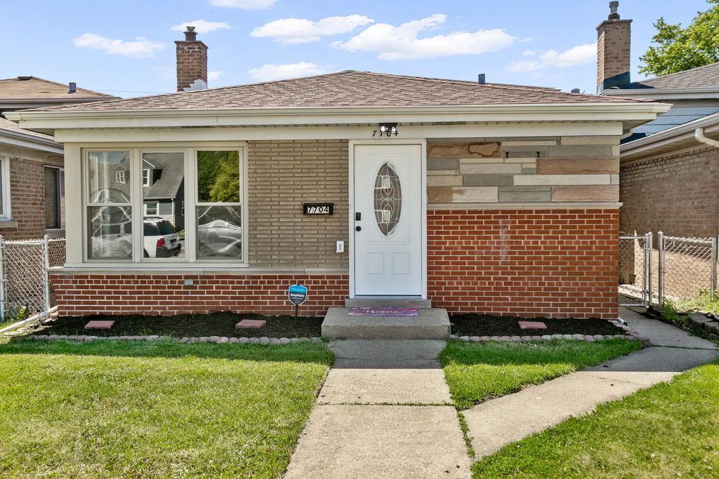7704 Mcvicker Avenue, Burbank