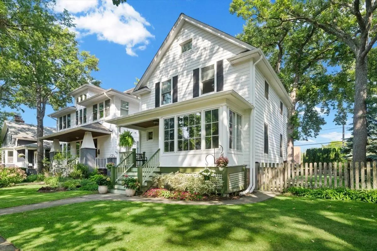 Photo of Listing #12736620