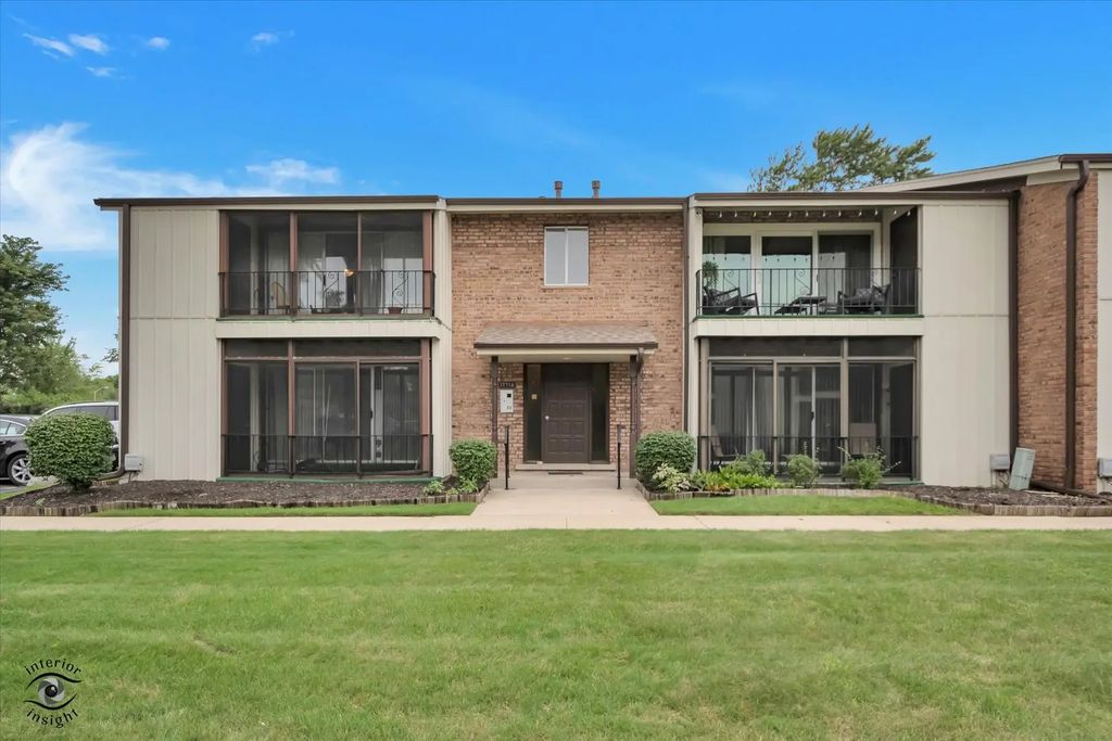 17713 Harlem Avenue 15, Tinley Park