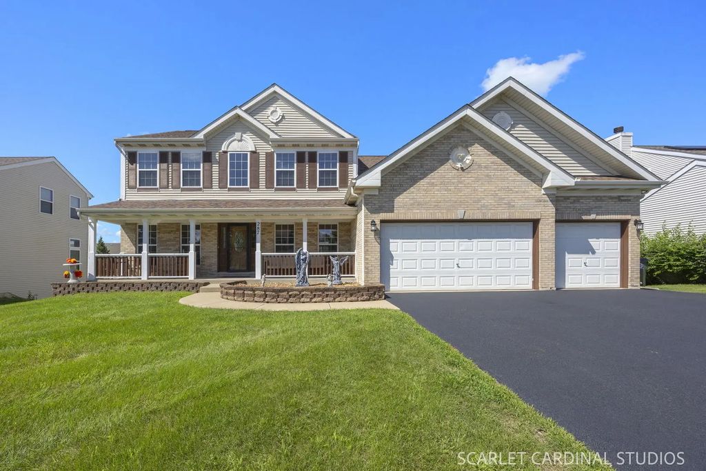 287 Walsh Circle, Yorkville