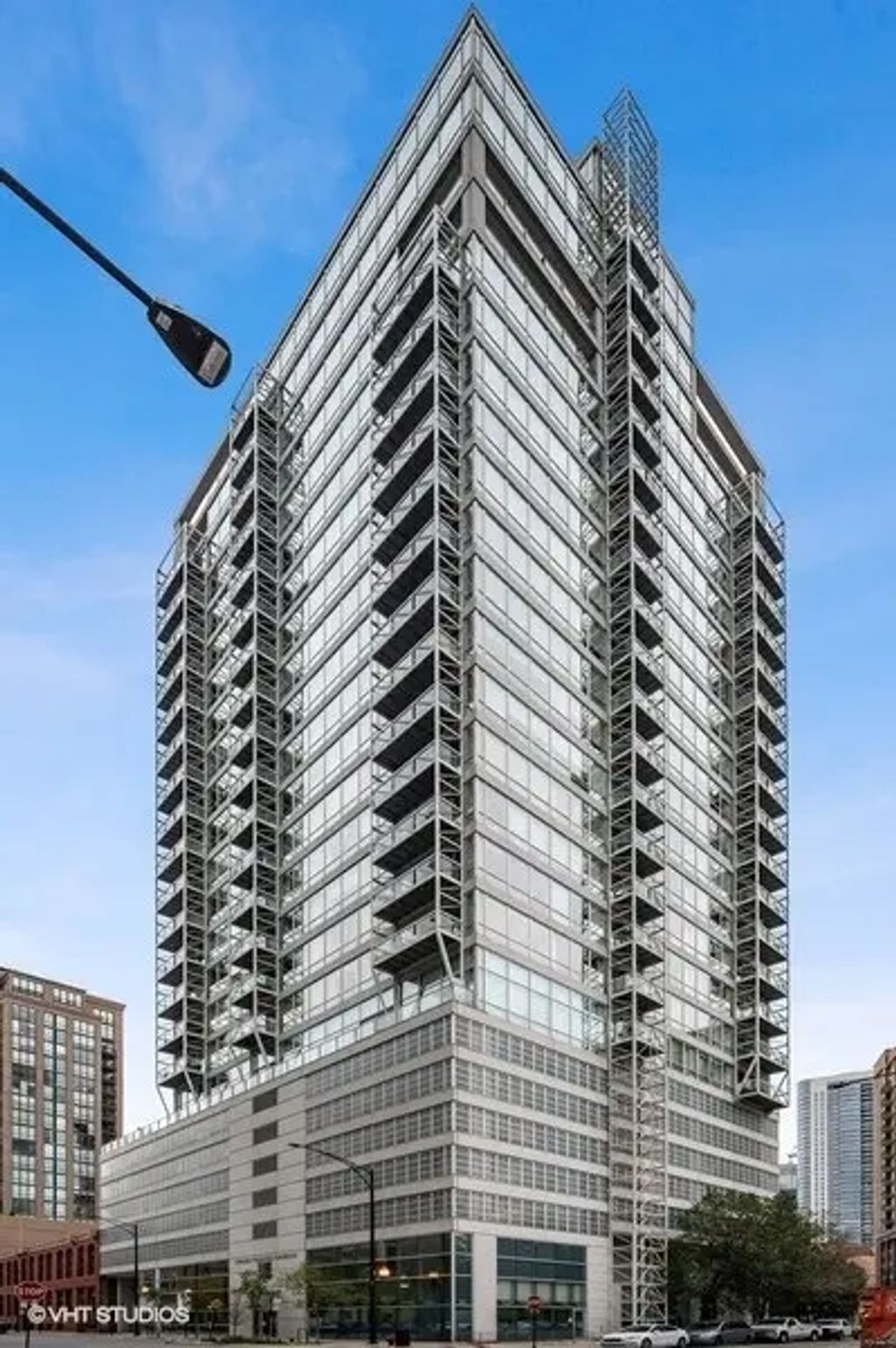 653 N Kingsbury Street 2307, Chicago, 60654