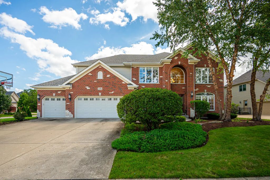 4204 Chaparral Drive, Naperville