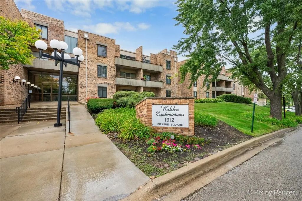 1912 Prairie Square 303a, Schaumburg