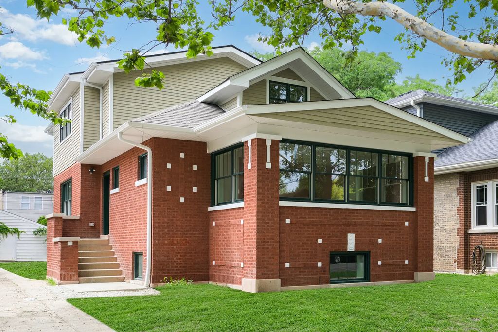 5310 N Spaulding Avenue, Chicago, 60625