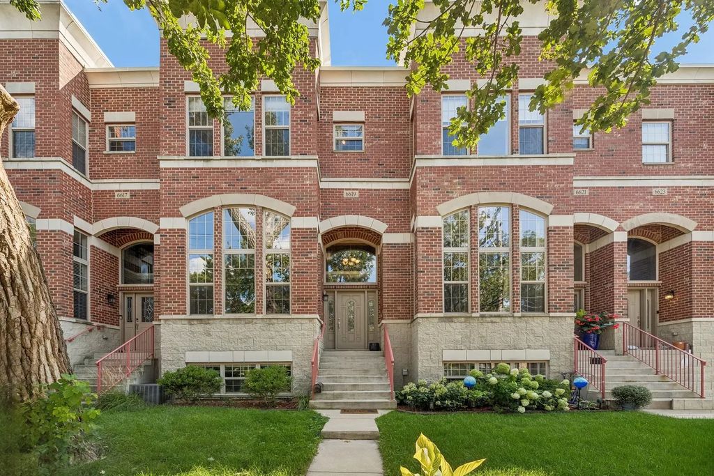 6619 W 64th Place, Chicago, 60638