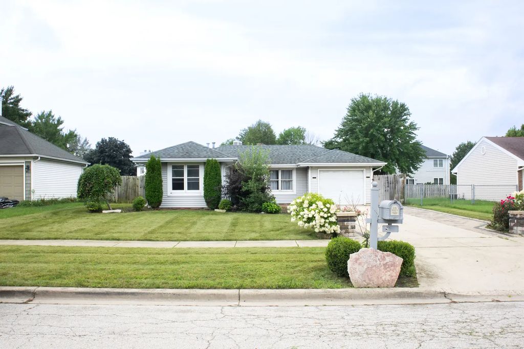 921 Shady Lane, Aurora