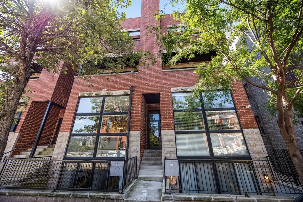 2003 W Superior Street 1e, Chicago, 60612