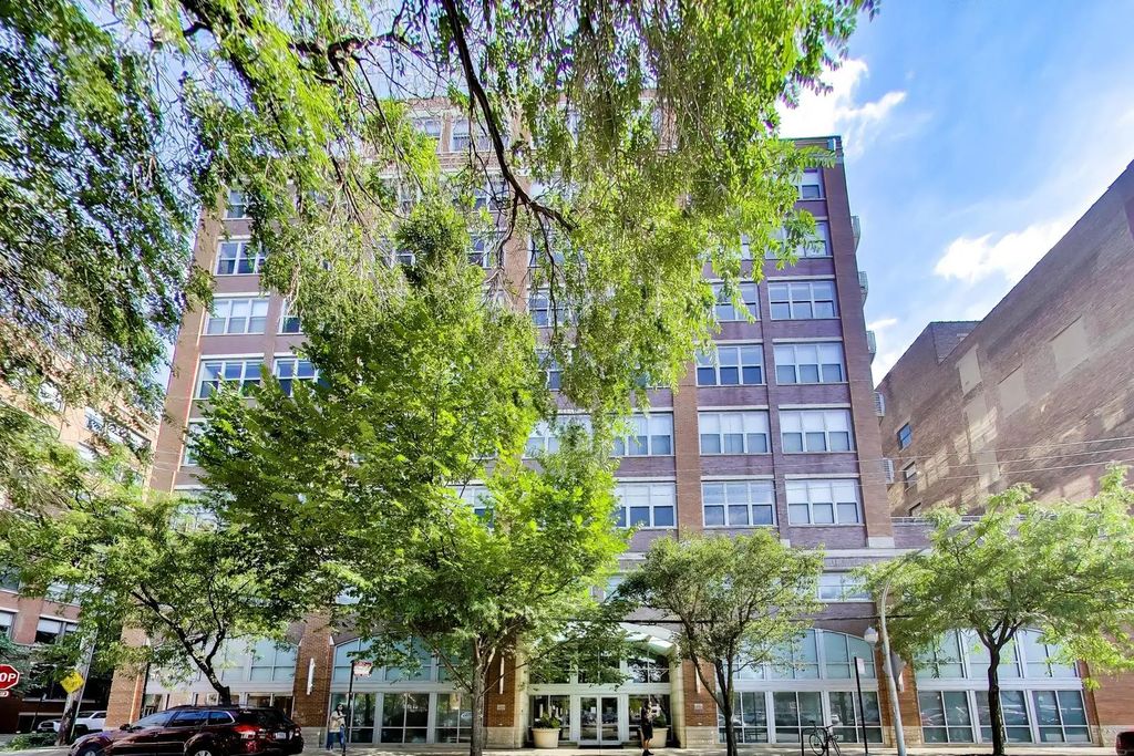 933 W Van Buren Street 622, Chicago, 60607