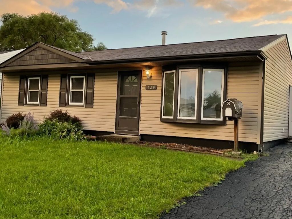 420 Garland Avenue, Romeoville