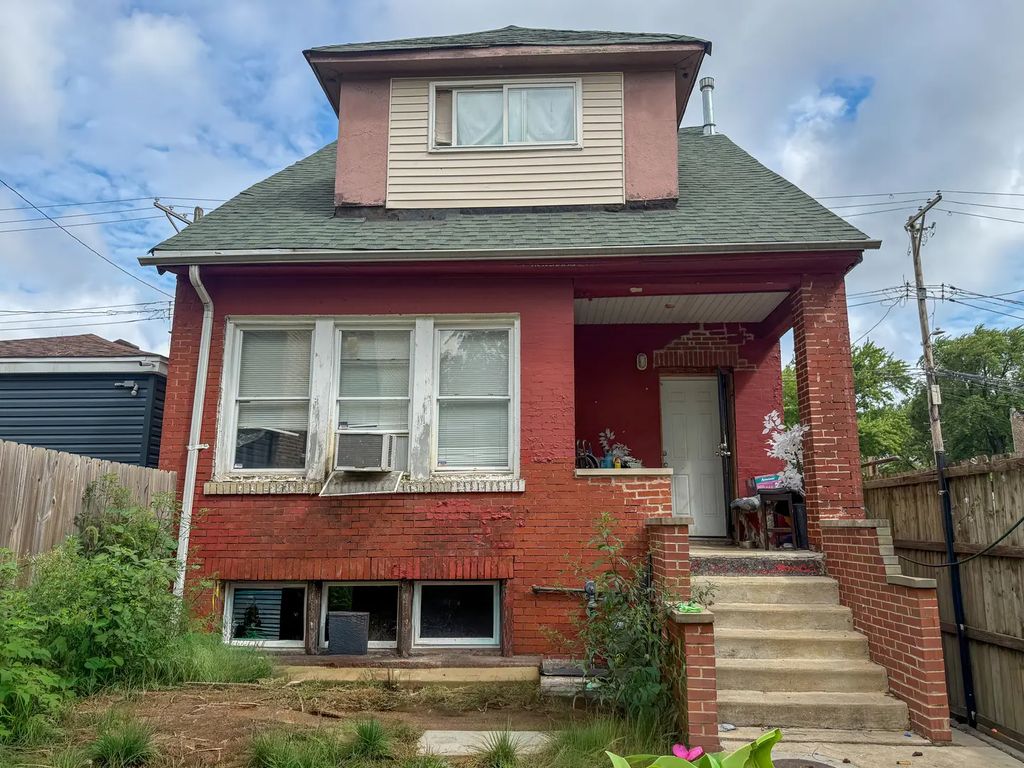 4028 W Wilcox Street, Chicago